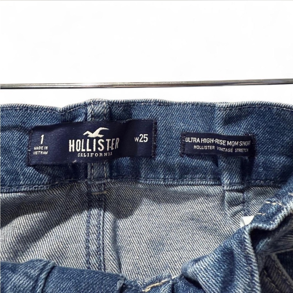 Hollister Ultra High-Rise Mom Shorts Paperbag Tie Waist Denim Jean Size 1 W25 - Picture 7 of 8